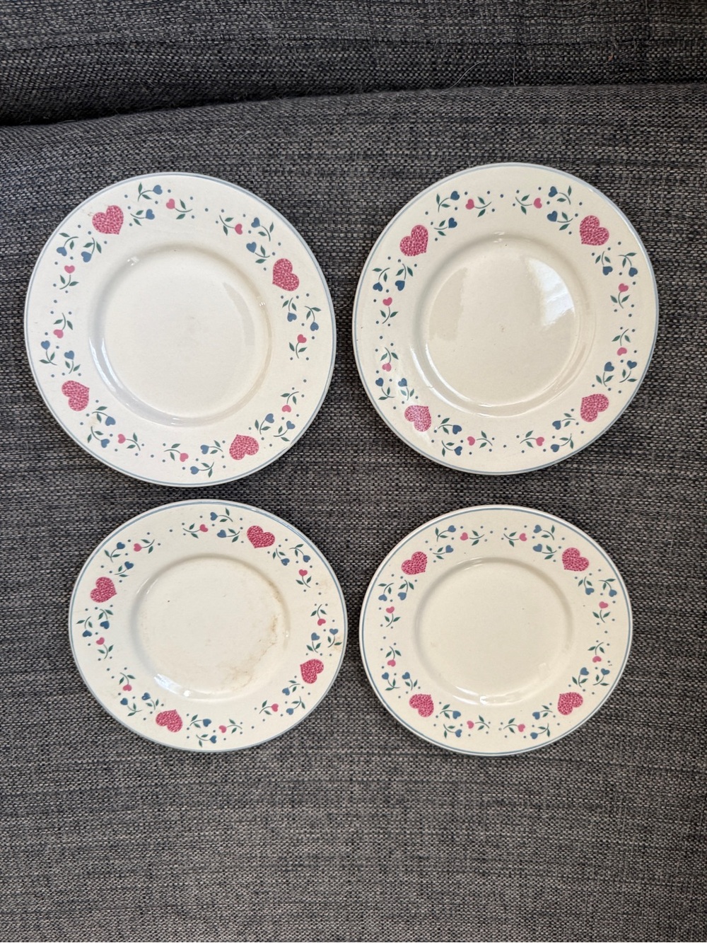 Vintage Floral Heart Ceramic Side Plates - Pink/Green Pattern Newcok Stoneware